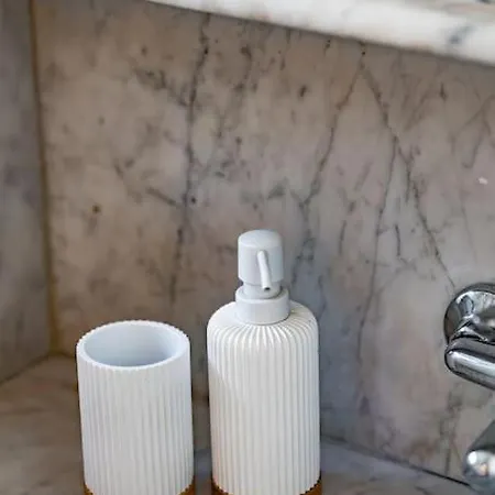 La Maison Du Soleil A 2 Pas De La Canet-en-Roussillon