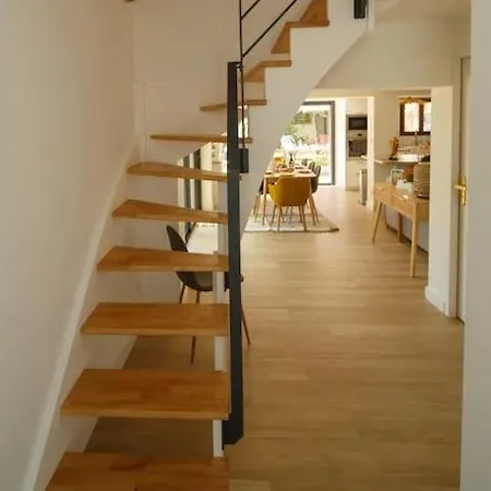 Hébergement de vacances La Maison Du Soleil à 2 Pas De La