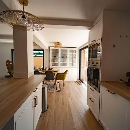 La Maison Du Soleil A 2 Pas De La *