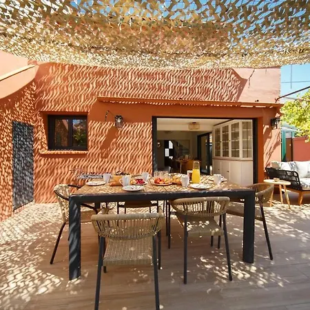 Hébergement de vacances La Maison Du Soleil à 2 Pas De La